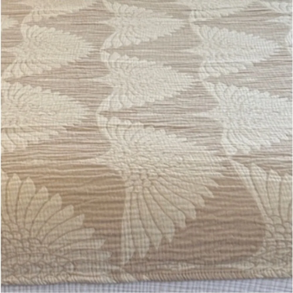 Genevieve Gorder Modern Feathered Flock Accent Pillow Gray/Tan Velvet Flock NEW - Picture 12 of 13